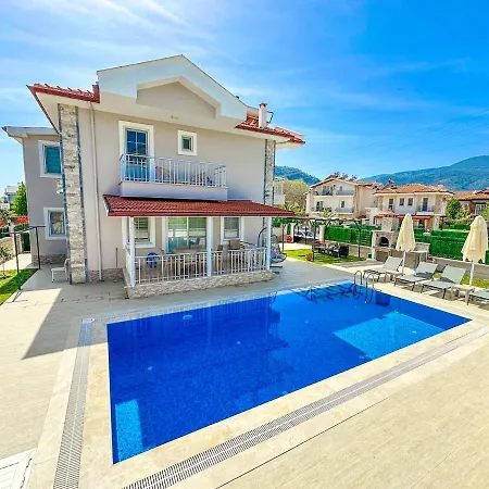 Villa Meyra *